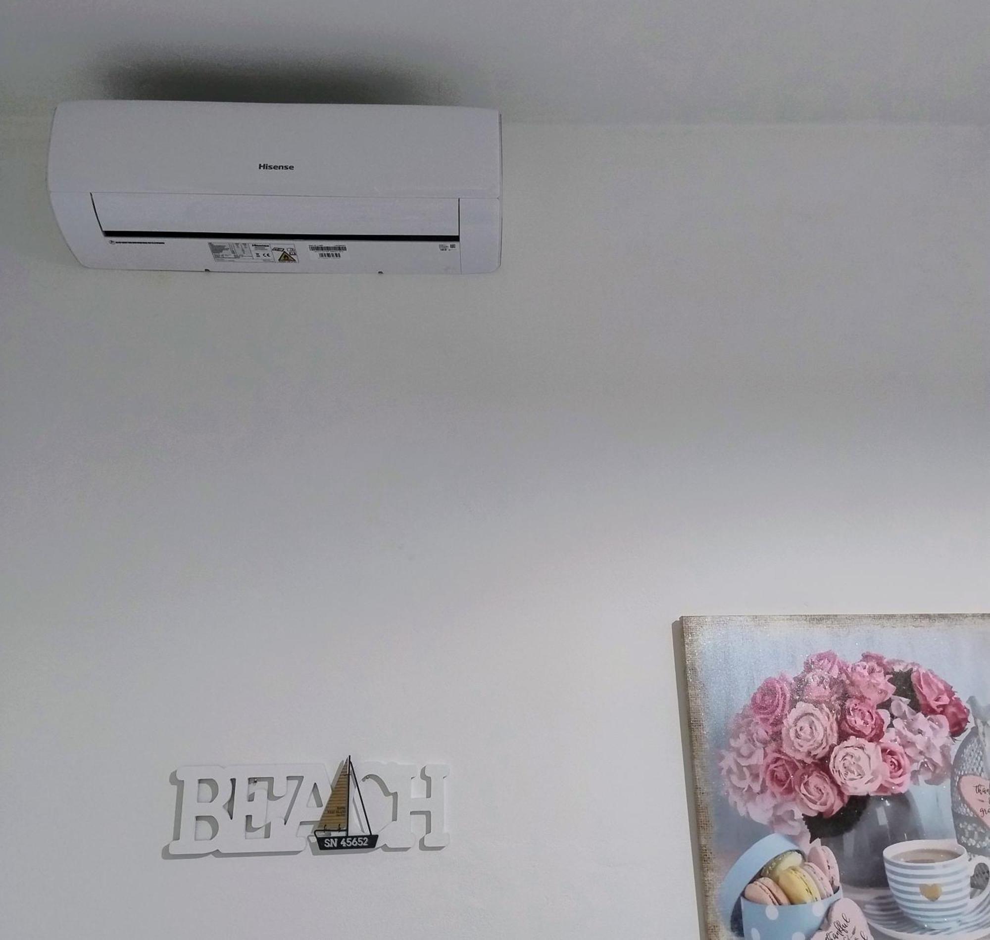 Bilocale Climatizzato A 850M Dalla Spiaggia Casa Katia Marina di Massa Ngoại thất bức ảnh
